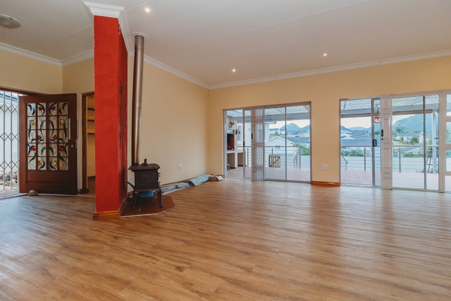 2 Bedroom Property for Sale in Groenkloof Retirement Village Western Cape